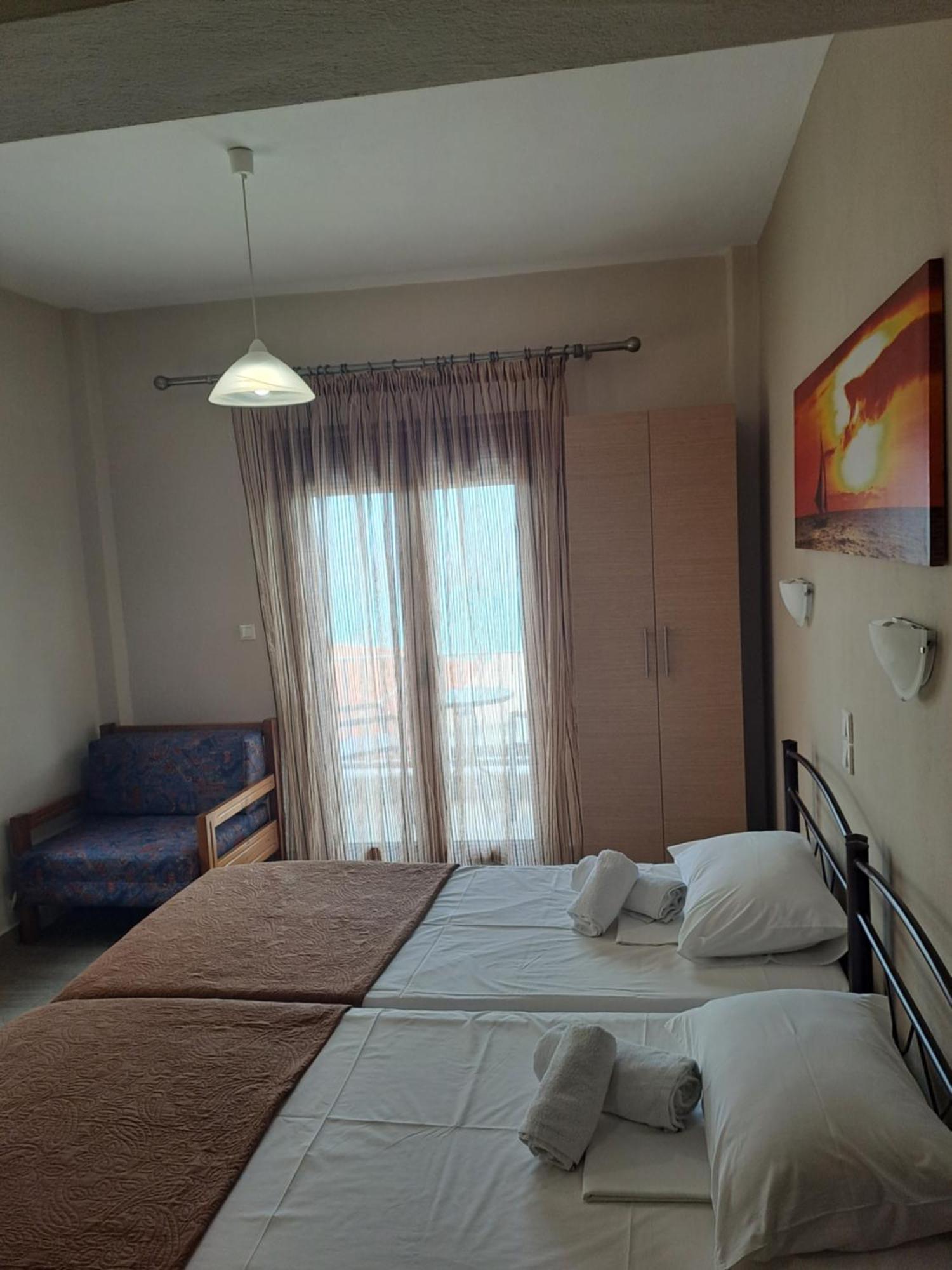 Diolkos Apartement ネア・ローダ エクステリア 写真