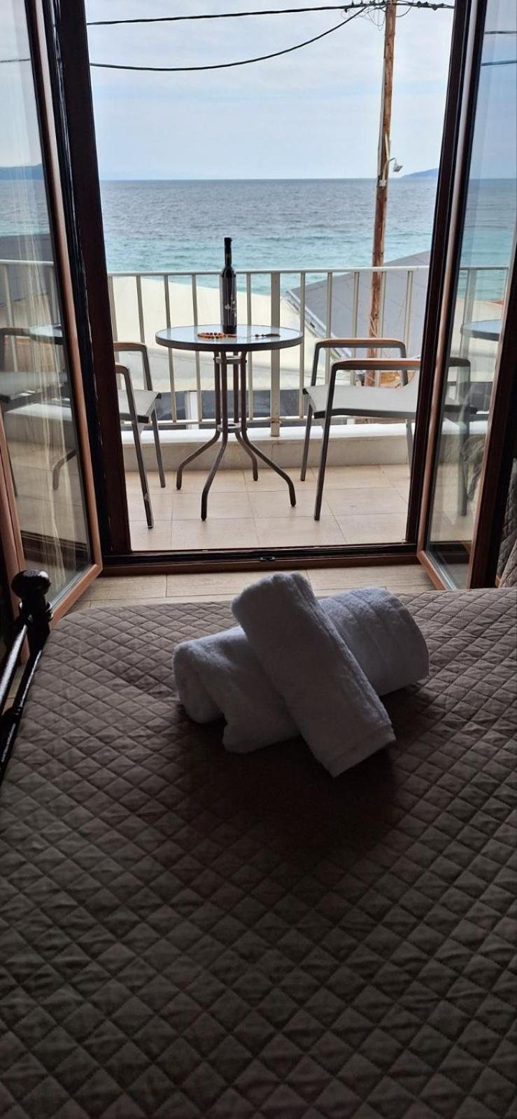 Diolkos Apartement ネア・ローダ 部屋 写真