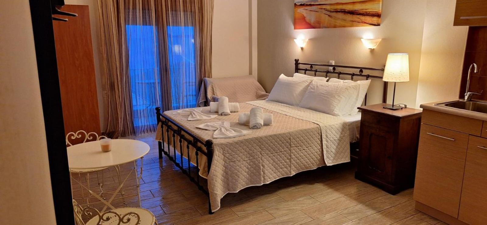 Diolkos Apartement ネア・ローダ エクステリア 写真